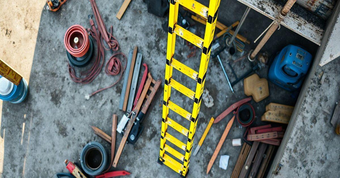 Escada de Fibra de Vidro 7 Metros: Vantagens e Cuidados na Escolha
